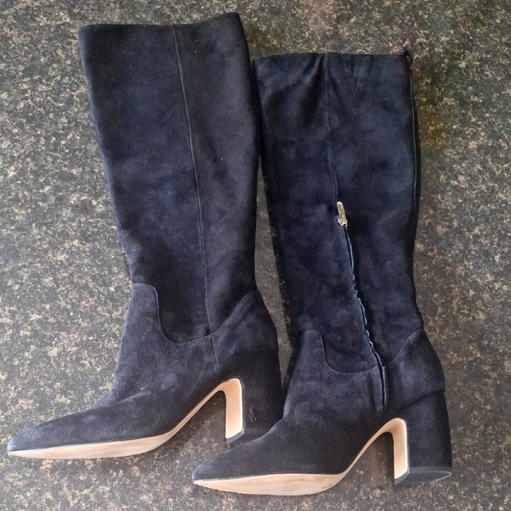 Elegant Black Suede Knee-High Boots